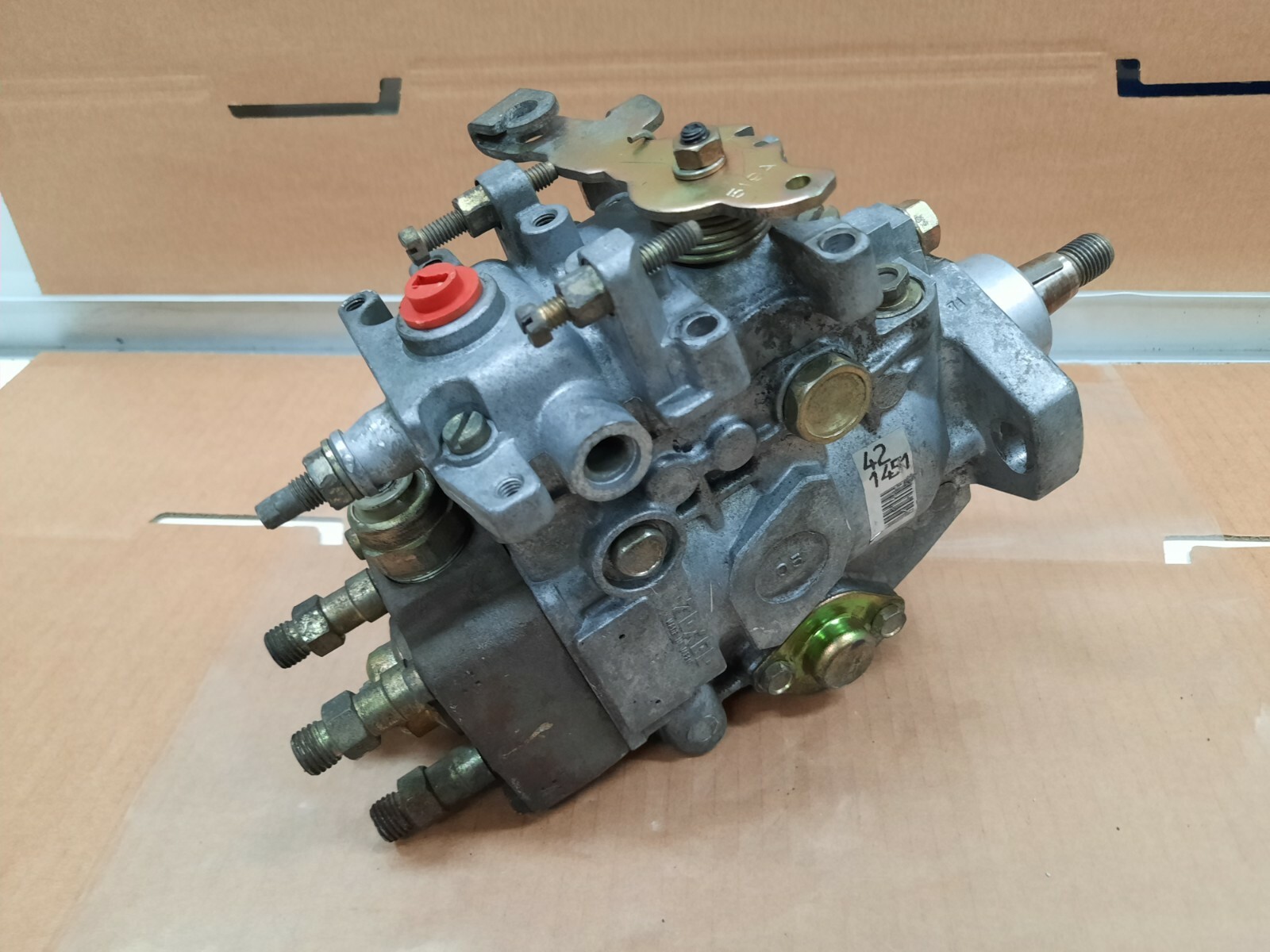 ZEXEL Diesel Fuel Injection Pump For 4JB1 Isuzu 104642-1451