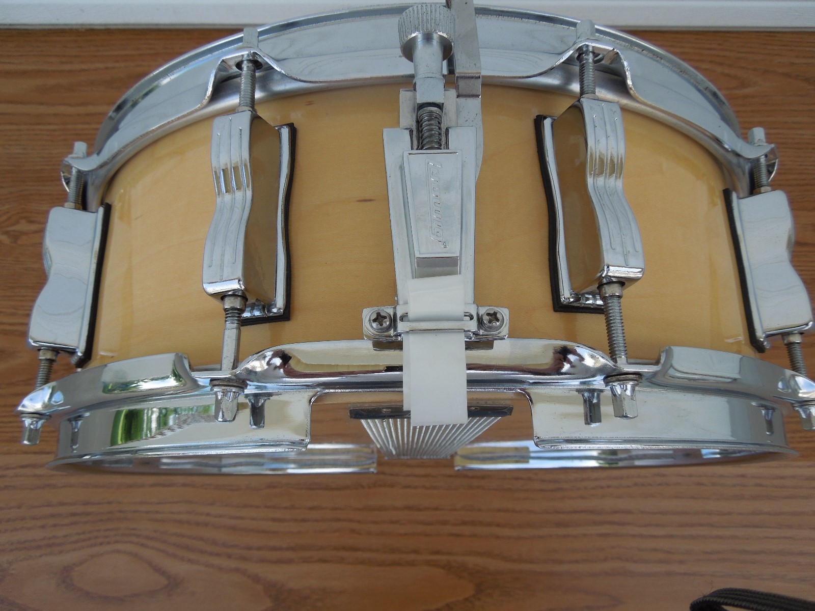 Ludwig vintage maple snare drum 5x14 beautiful drum, take a look!!
