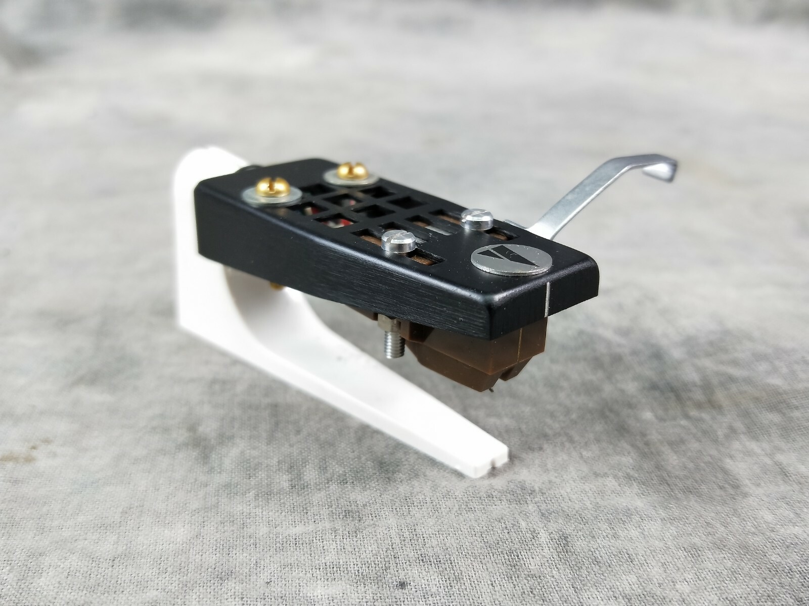 DJ機材 YAMAHA MC-21 Moving Coil Cartridge DJ機材 YAMAHA MC-21 Moving Coil Cartridge Yamaha MC-21