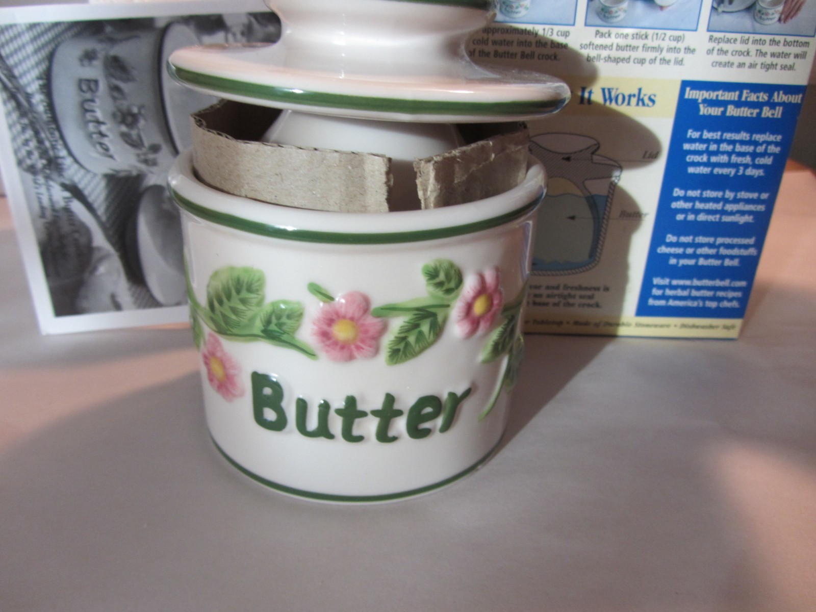 Butter Bell Pot Keeper Crock L. Tremain 2000 Beurre Vintage Green Pink NIB