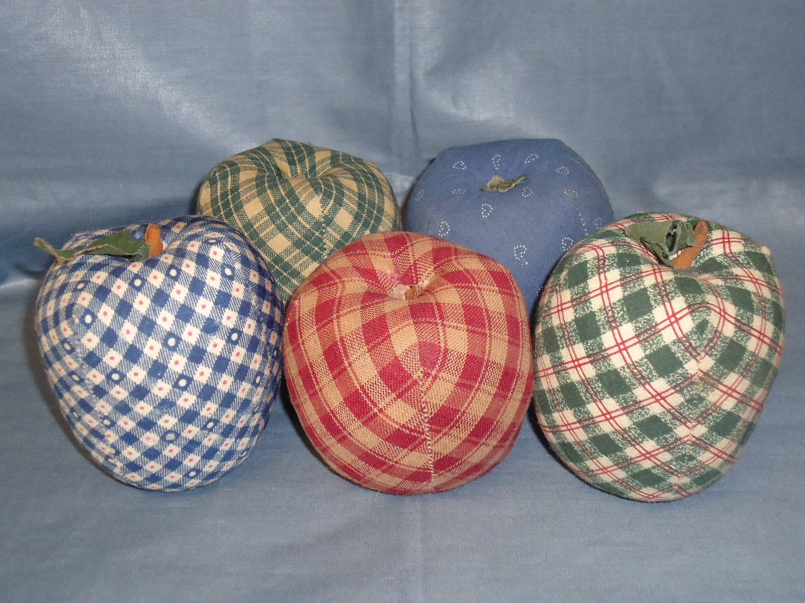 Apple Style Pin Cushion Pillow, Needle Holder, Set of 5, Sewing Craft, #1178-HMS
