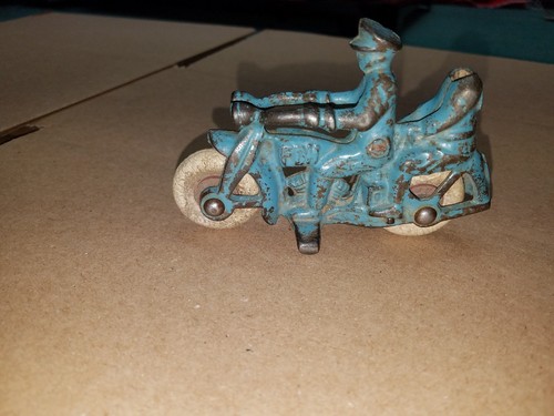 Original Vintage Hubley Cast Iron Motorcycle Toy Harley-Davidson Indian Cop
