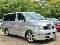 2017 Nissan Elgrand  PETROL Manual