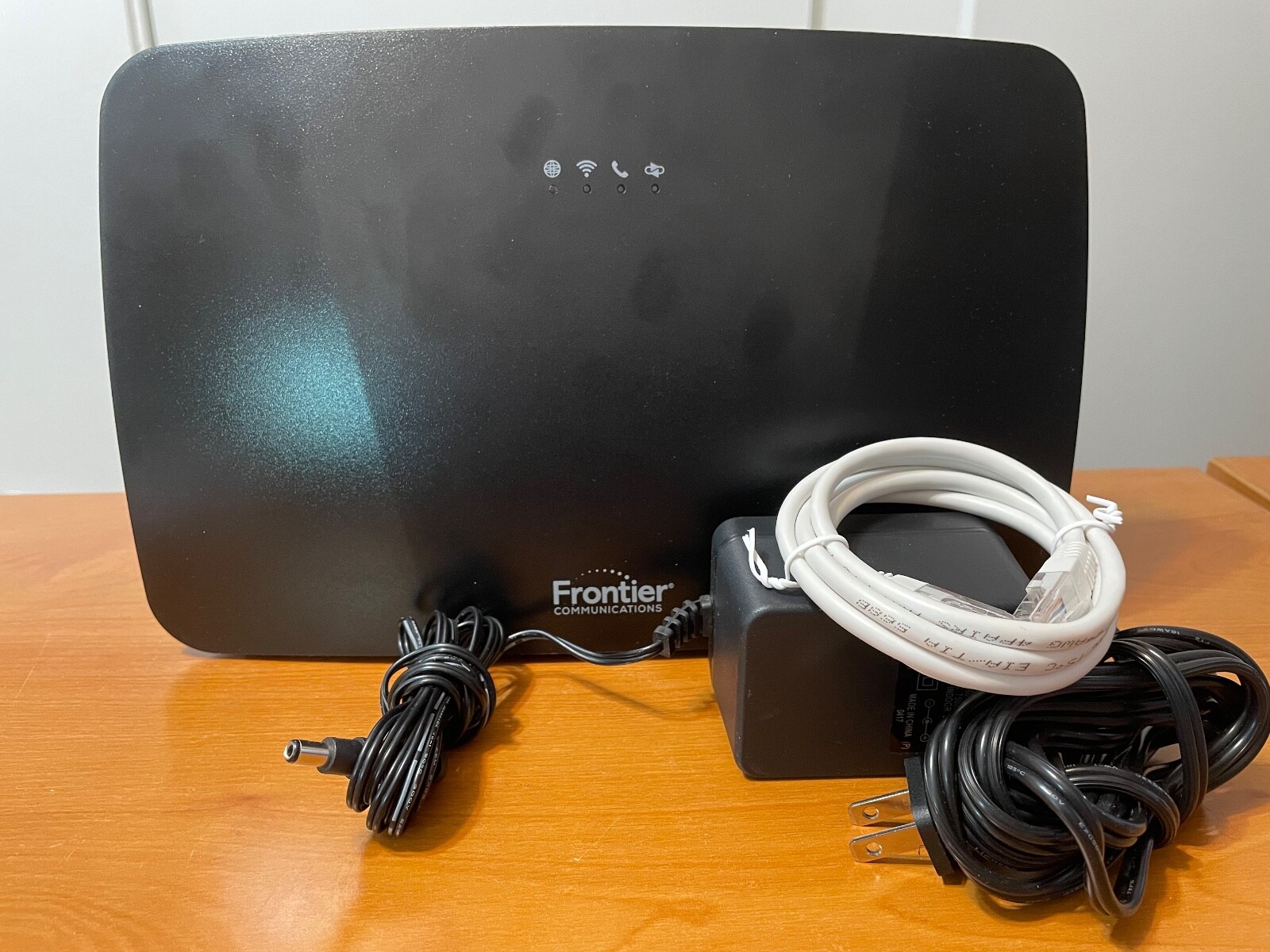 Sagemcom Fast 5290 Fiber WIRELESS ROUTER FWR226e, With Cable 