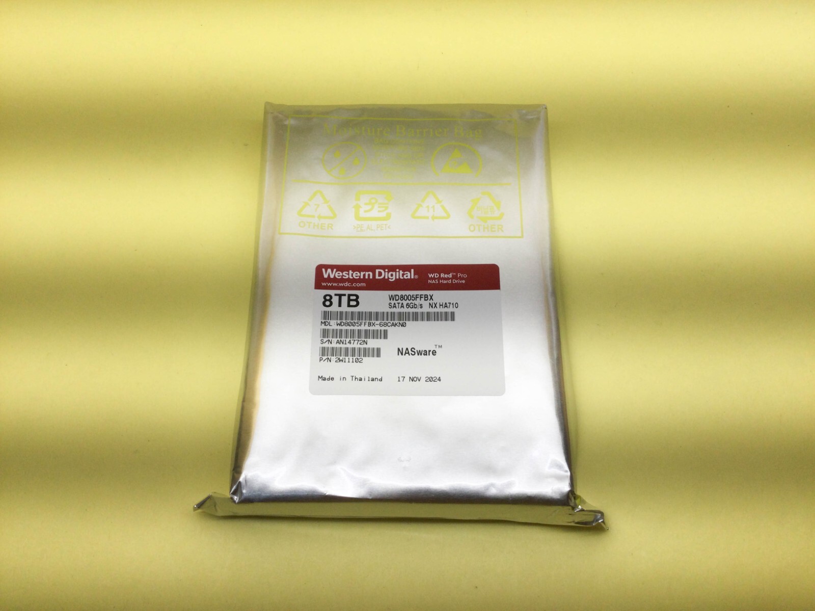 新品未開封 WD Red Pro 8TB HDD WD8005FFBX 71-3IpwUj3L._AC_SY200_QL15_.jpg