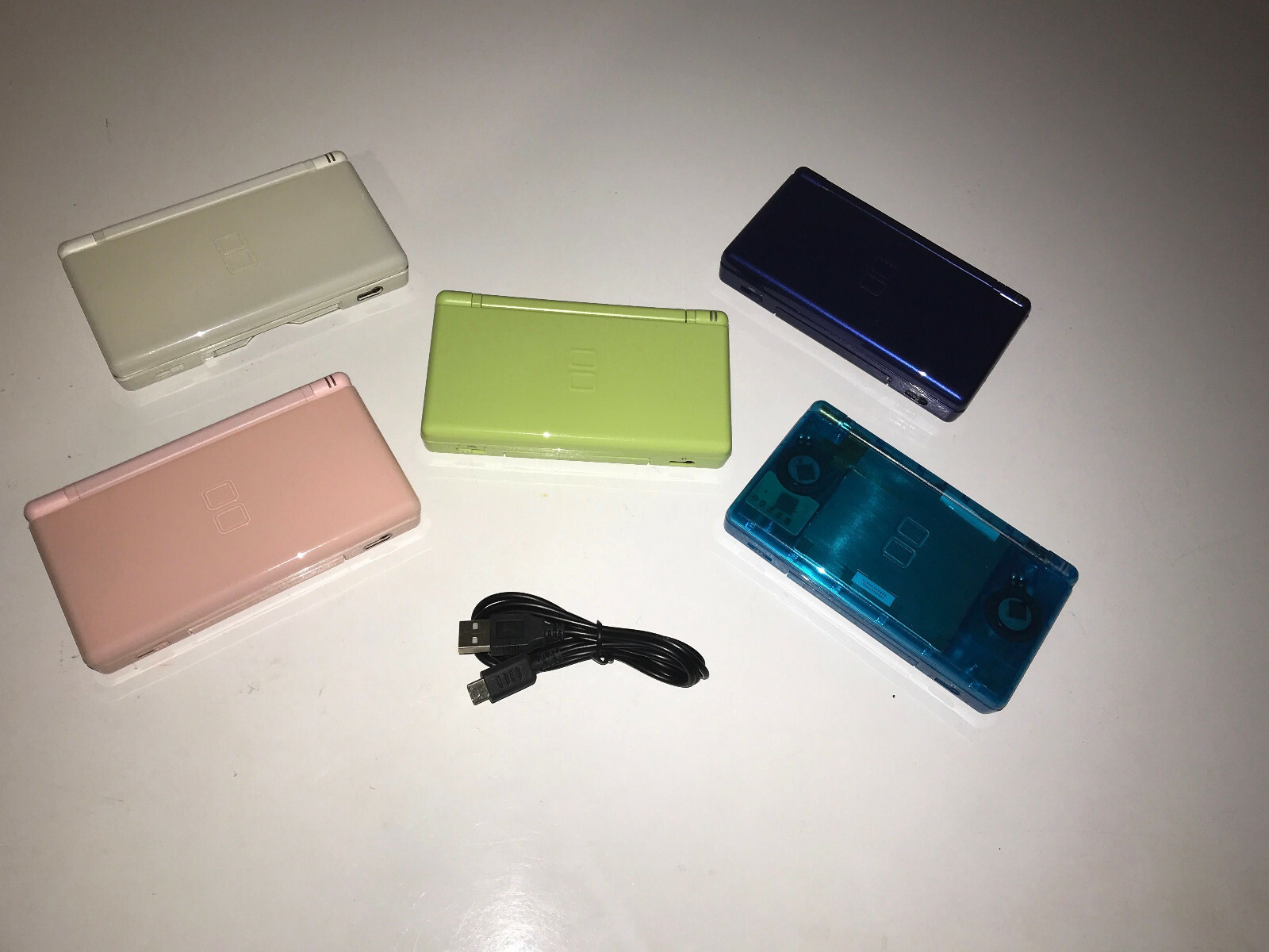 【エメラルド】DS lite 2台セット ニンテンドーDS Lite 2台セット（ブラック・ミント）&ソフト23本