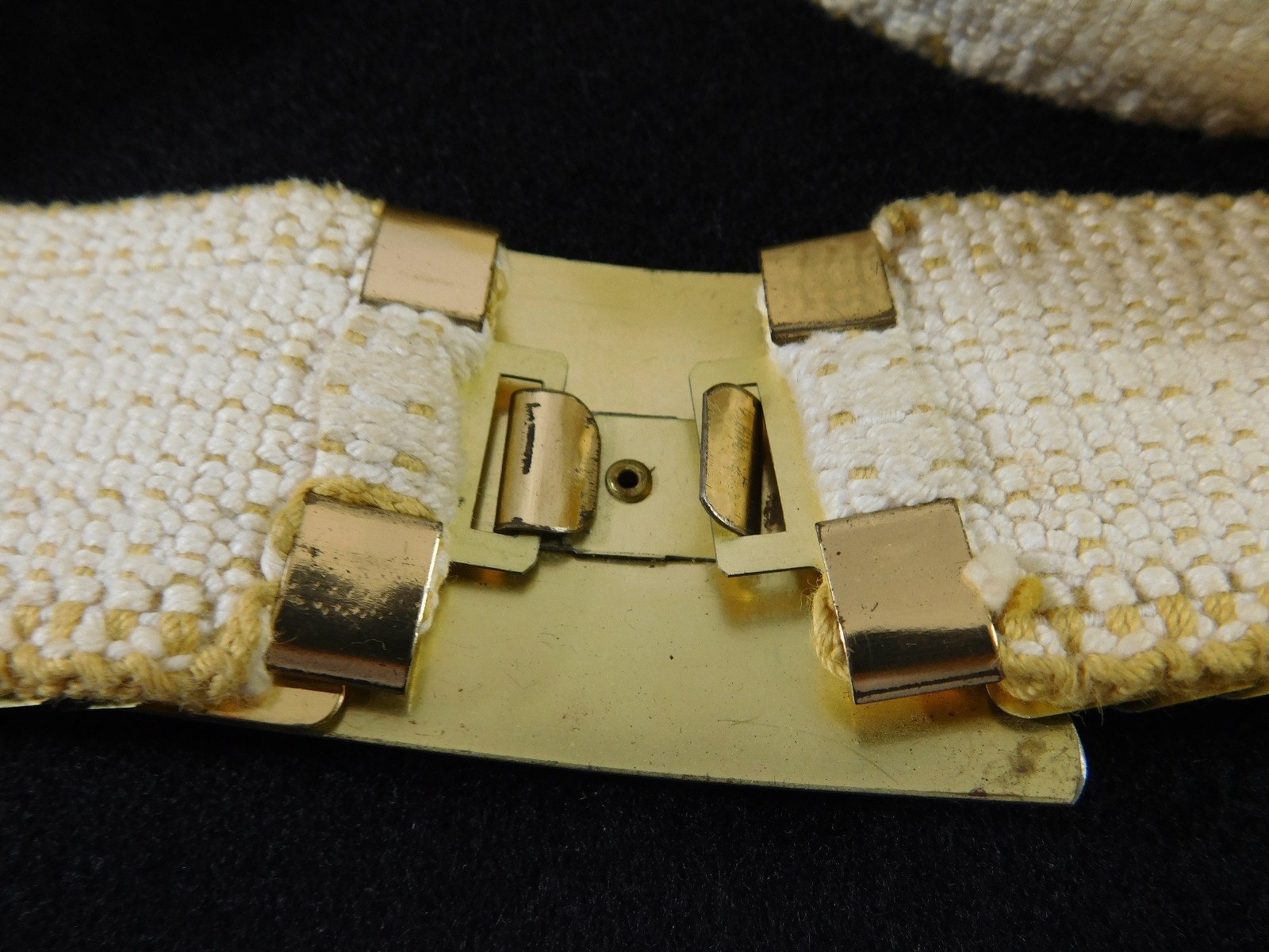 Vintage Belt Snake Skin Stretch Gold Tone