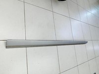 Mercedes R320 W251 4M 06-10 Lang Türleiste Links Vorne Aussen 775 Mercedes R320 W251 4M 06-10 22.12.2006... Vorschau 2