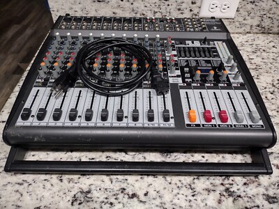 Behringer Europower  | PMP4000 | 1600-Watt | 16-Channel Powered Mixer