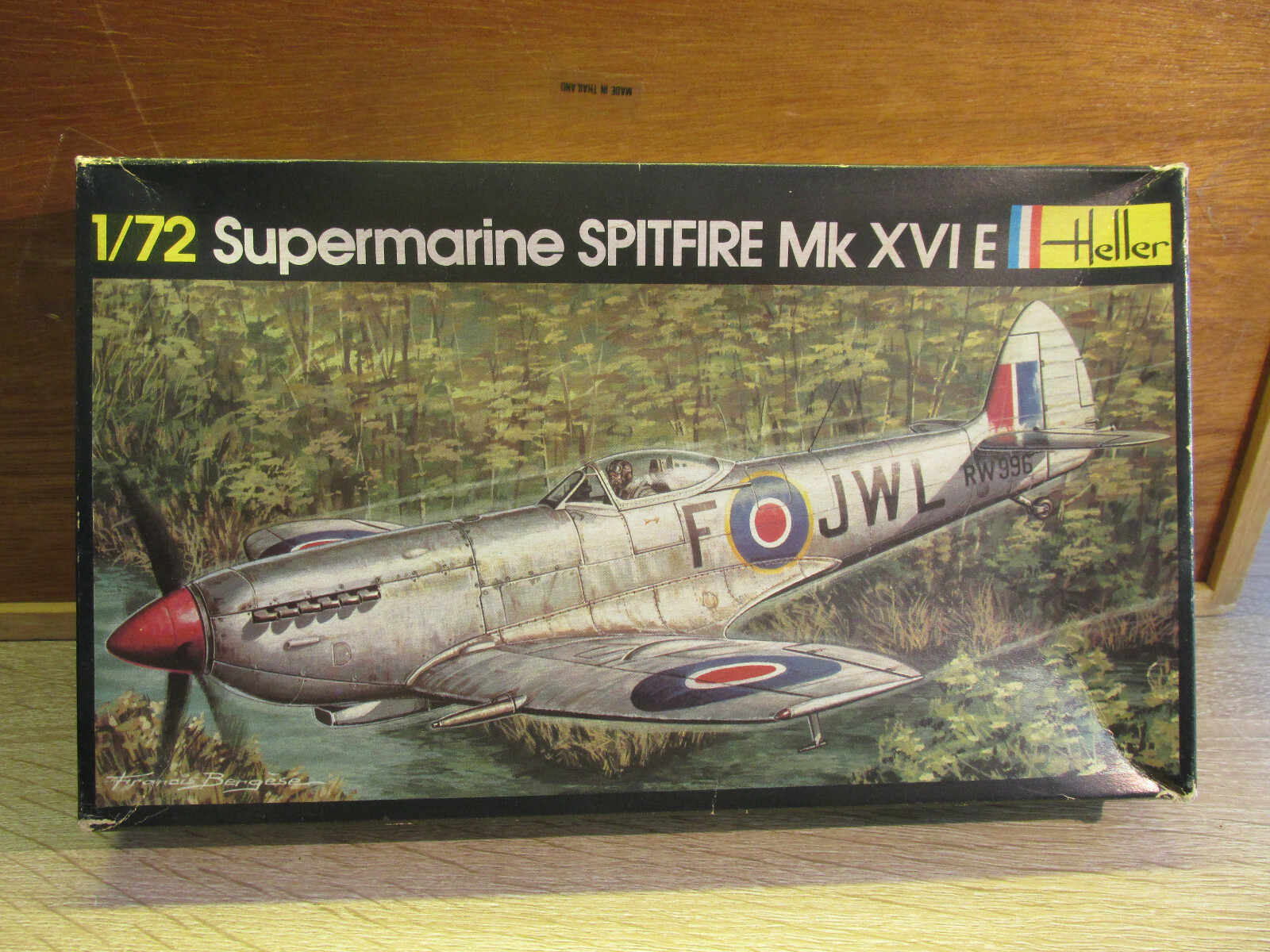 エレール Heller スーパーマリン スピリットファイア K-16型1/72 1/72 Heller Supermarine SPITFIRE Mk XVI E Kit #282 all parts