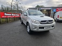 2011 Toyota Hilux Invincible 2010 D/Cab PickUp 3.0 D-4D 4WD 171 Auto PICK UP Die