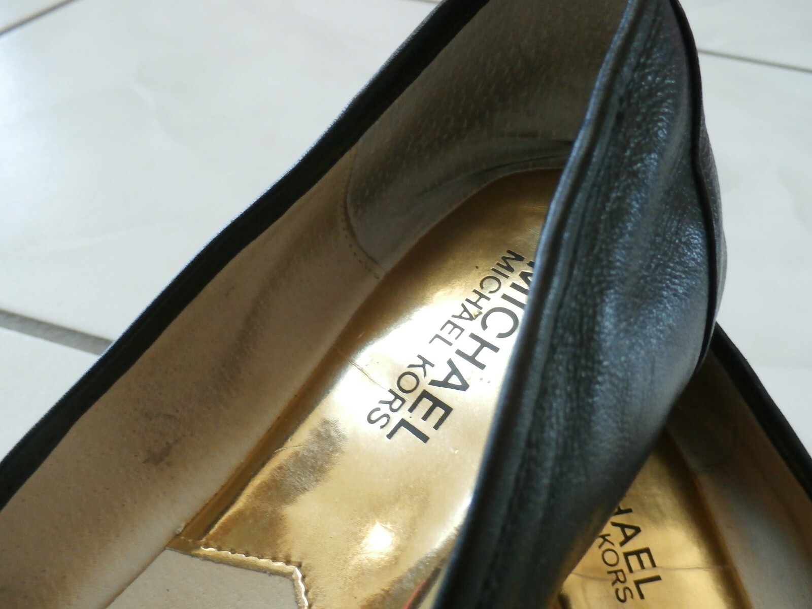 Michael Kors Authentic Kiera Black Leather w/Bow Ballet Flats Womens sz 9