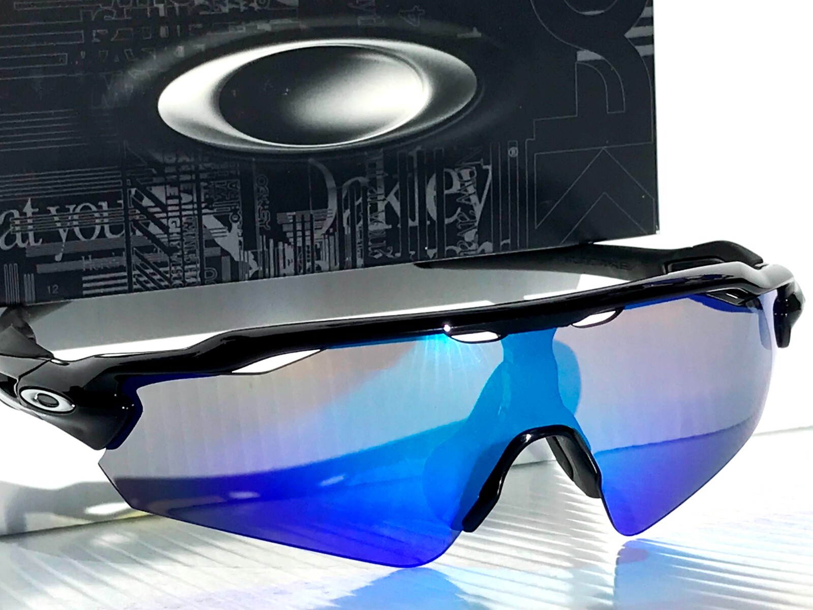 NEW Oakley RADAR EV PATH Polished Black POLARIZED Galaxy NEW Oakley RADAR EV PATH Polished Black POLARIZED Galaxy