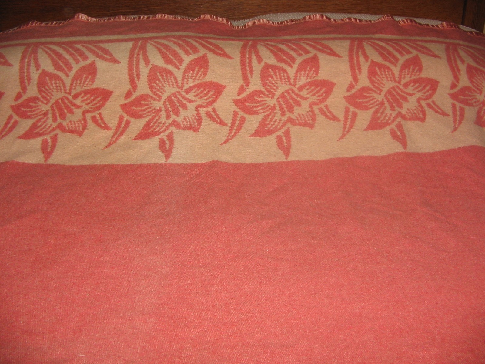 VINTAGE CAMP BLANKET WOOL 1950'S FLORAL PINK AND ROSE 66 X 74 CABIN MCM