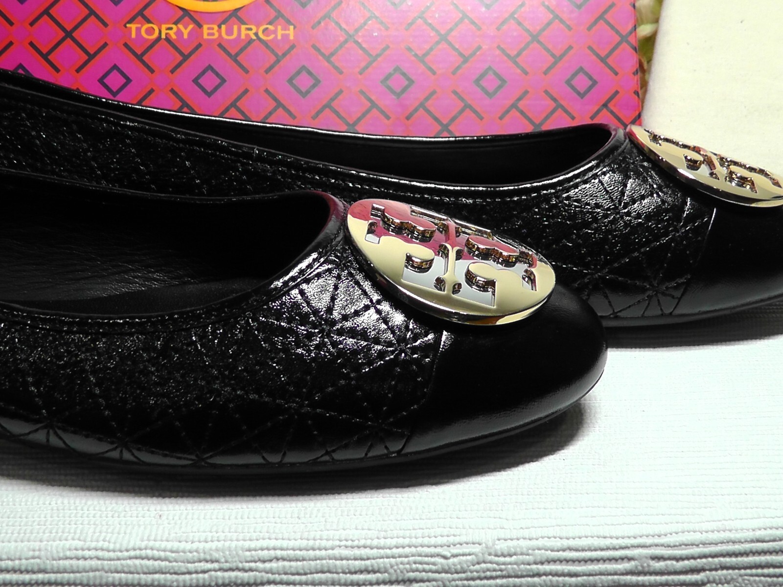 トリーバーチ　黒色　Benetton ballet flat Tory Burch Leather ballet flats with logo | Women's Shoes