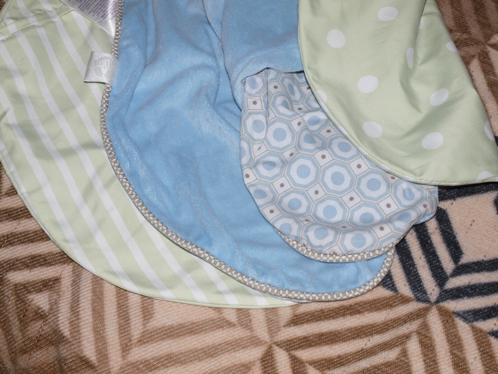 Boppy Blue Velour Geometric Reversible + Green Cotton Nursing Pillow Cover LOT