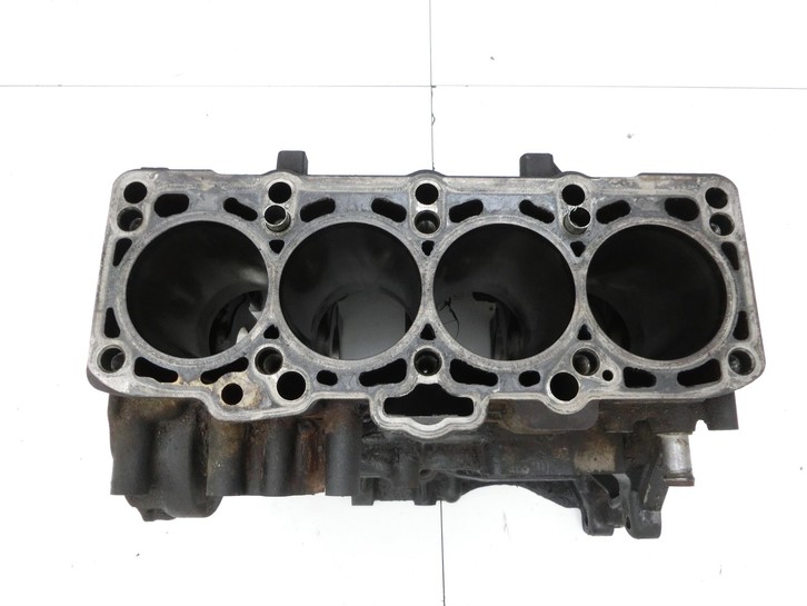 Audi A4 8E B7 04-08  2,0 96KW BRE Motorblock für Motor Audi A4 8E B7 04-08 28.03.2007 03C103021AS gebraucht Vorschau 2
