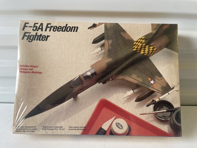 F-5A Freedom Fighter 1/48 Scale Testors 586 Factory Sealed Airplane Model Kit