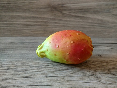 Vintage old  ITALIAN Alabaster CARVED Stone FRUIT CACTUS Prickly Pear Agostani