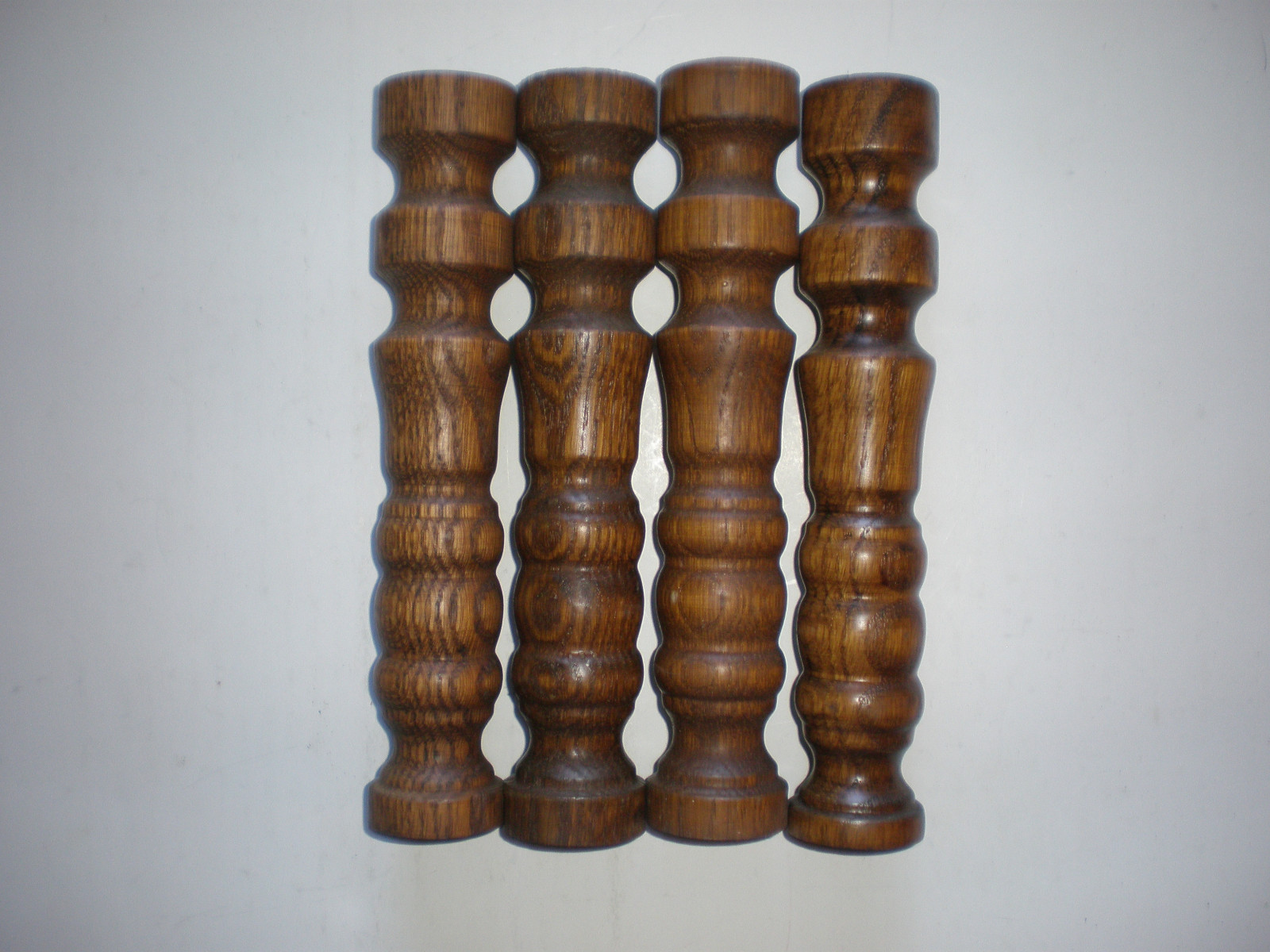 Lot of 8 Vintage Architectect Matched Wood Turned Baluster Spindle 9 x 1 1/ 2
