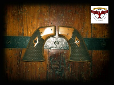 PIETTA FRONTIER, PISTOLERO, GREAT WESTERN II MAGNA-TUSK  AGED CHECK GRIPS ~ GW 2
