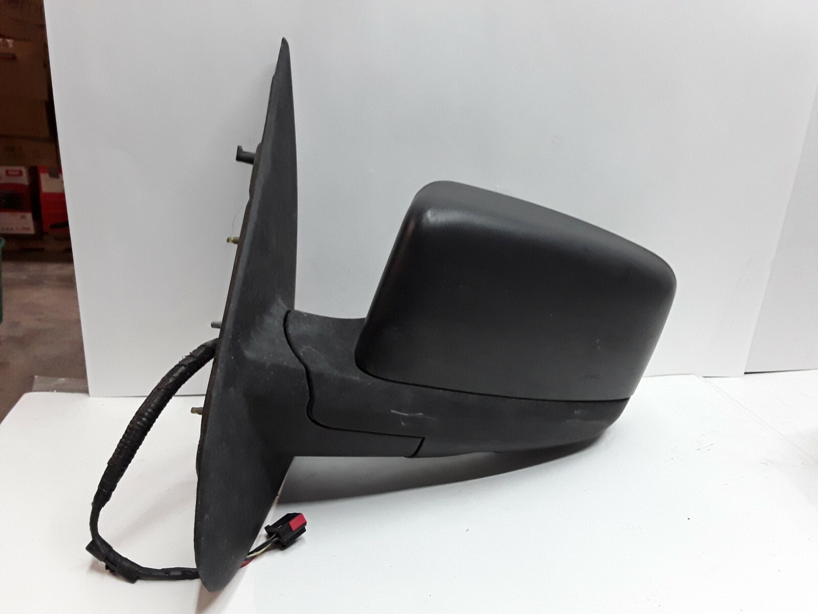 05 06 Ford Expedition left power door mirror OEM 5L14-17683