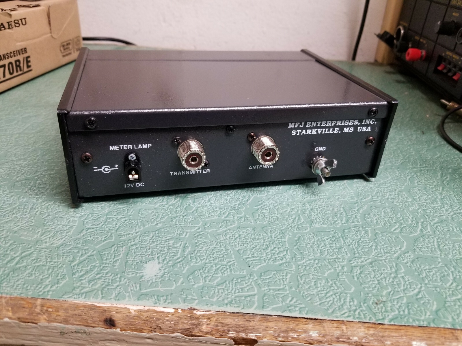 MFJ 945E Mobile Tuner, Covers 1.8 - 60 MHZ, 300 Watts