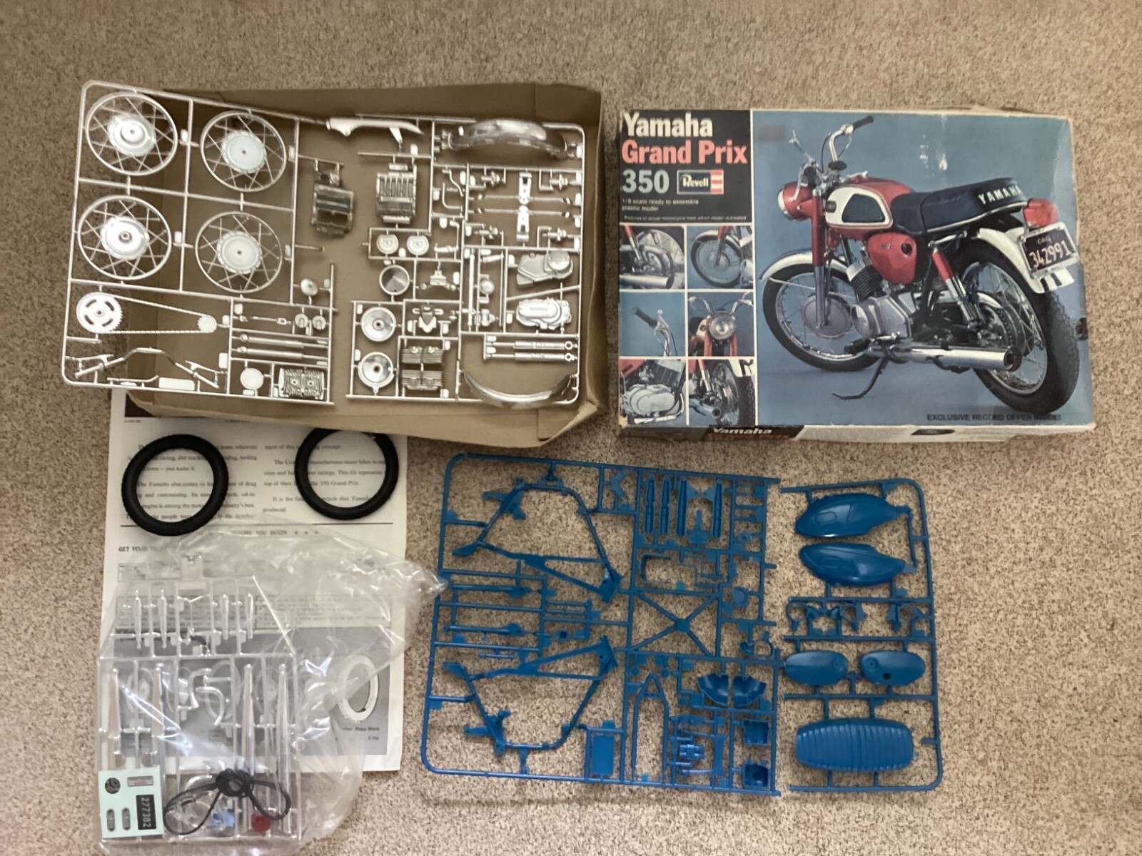 Yamaha Grand Prix 350 Revell 1/8 scale ready to assemble plastic