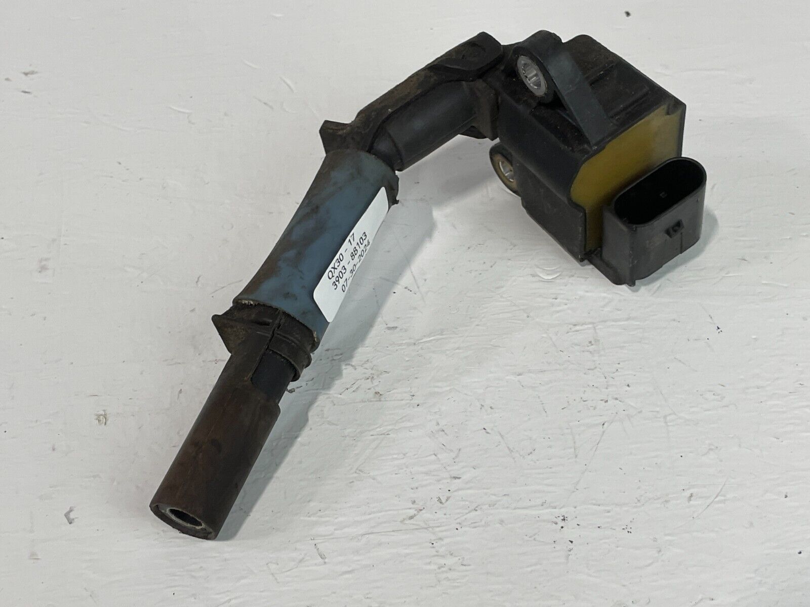 2017 - 2019 INFINITI QX30 IGNITOR IGNITION COIL 22448-HG00E 2017 - 2019 INFINITI QX30 IGNITOR IGNITION COIL 22448-HG00E