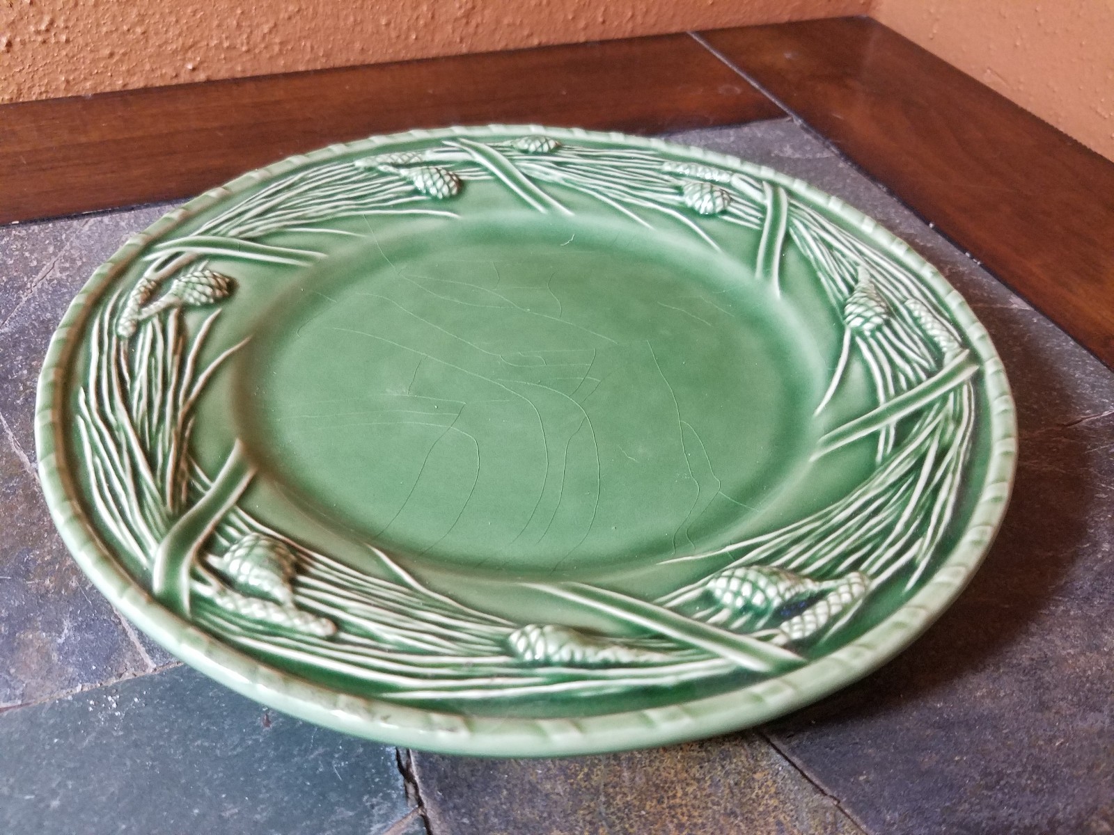Bordallo Pinheiro - Salad Plate -  Design in Green