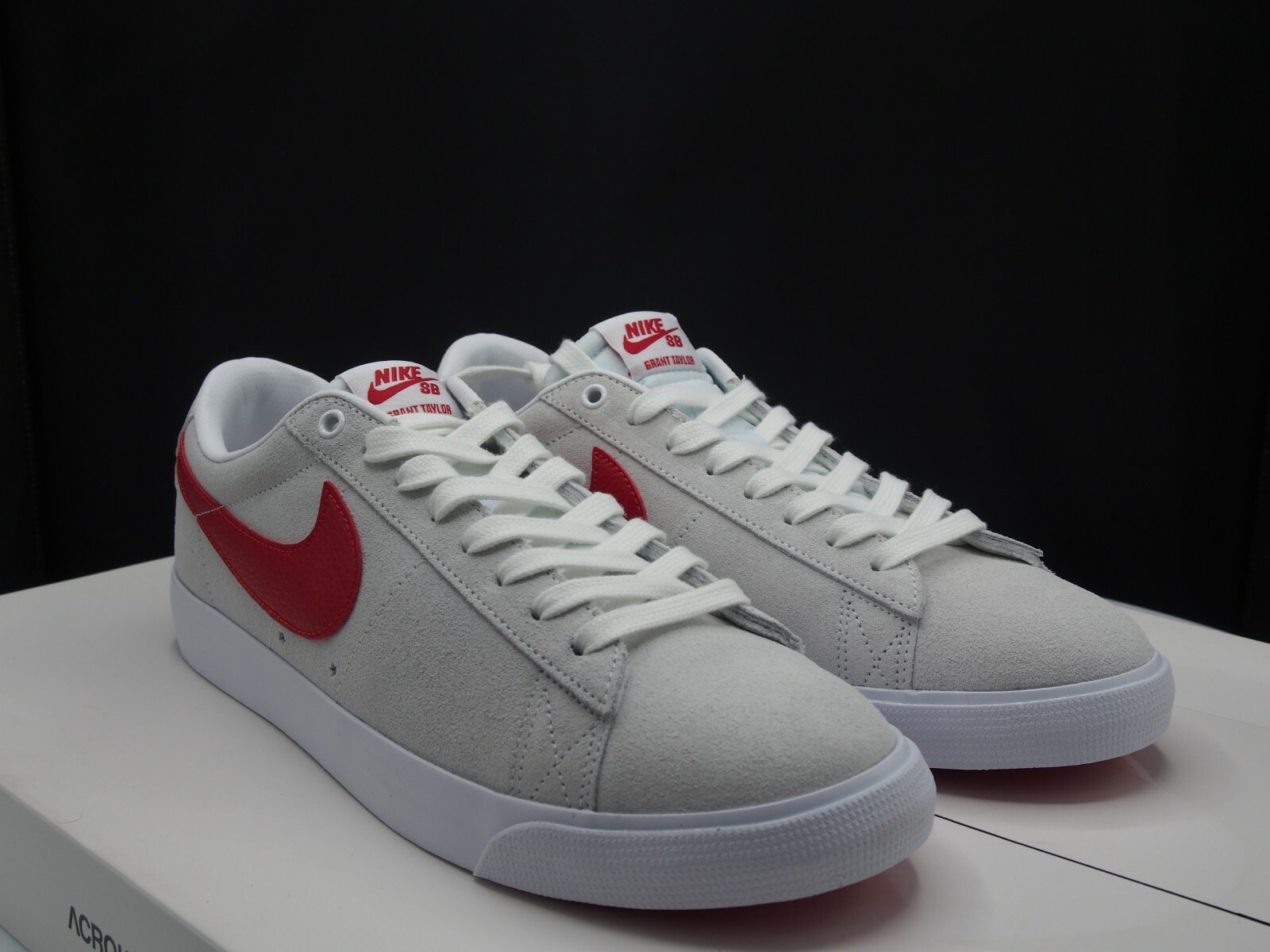 nike sb blazer low gt jdi