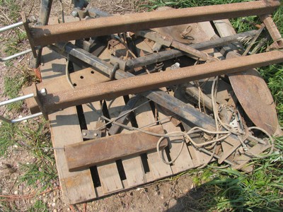 Navigator  3pt.  Guidance  hitch & attachments HR Cultivator IH Case John Deere