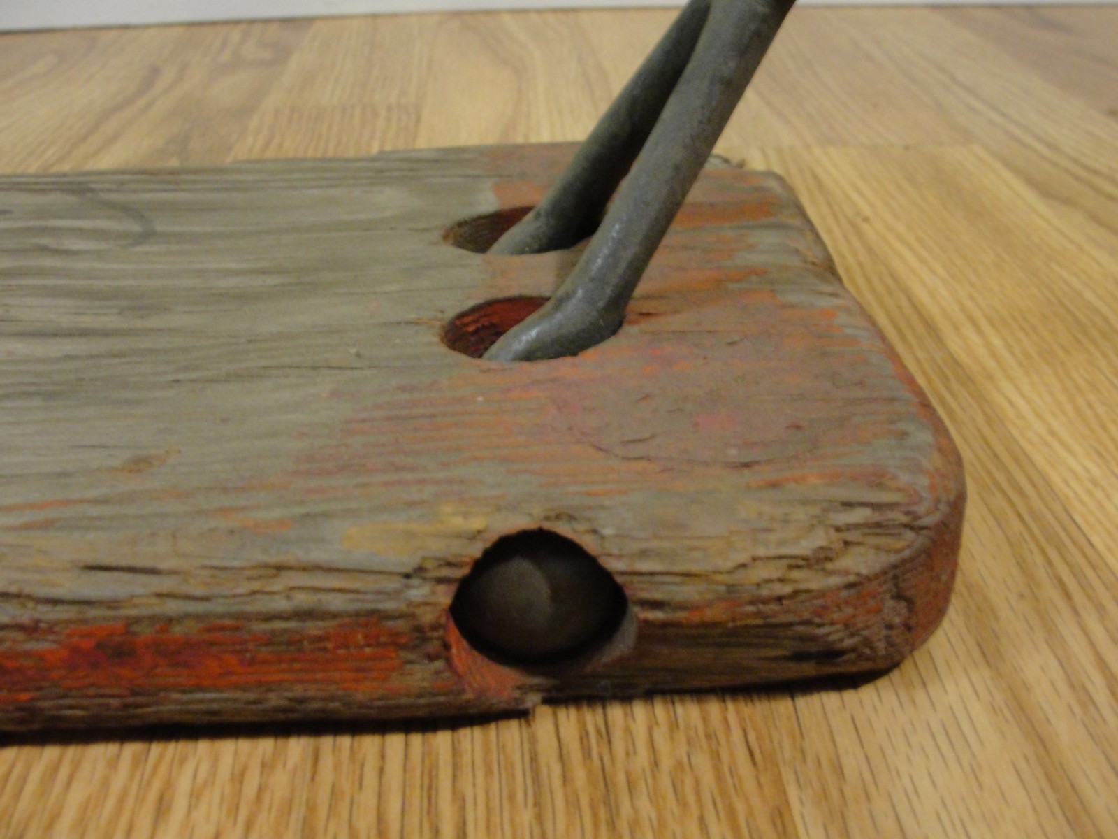 Antique/vintage Cast Iron & Wood outdoor playground Swing Seat Rare Red (B)