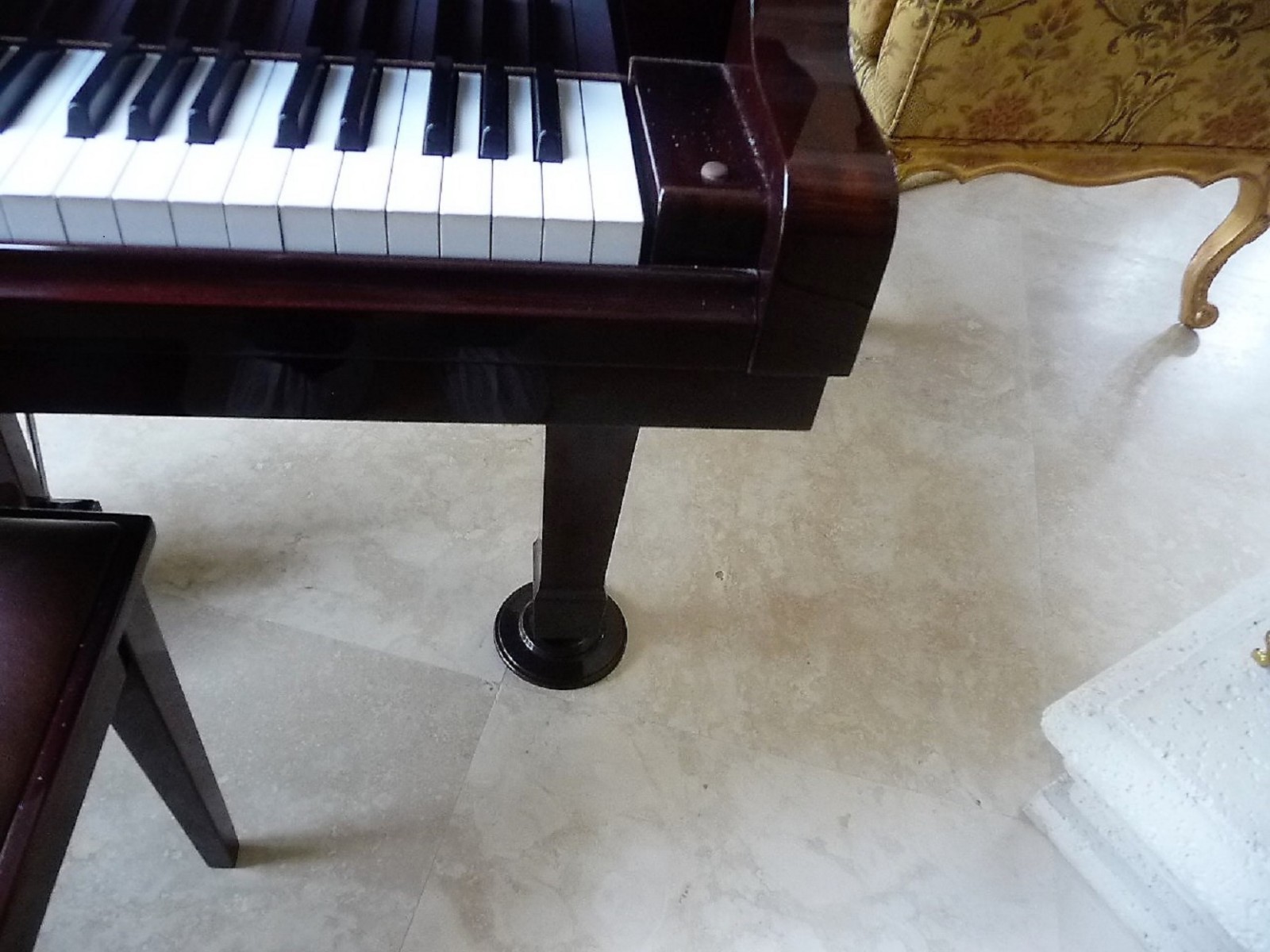 YAMAHA GRAND PLAYER PIANO -POLISHED MAHOGANY