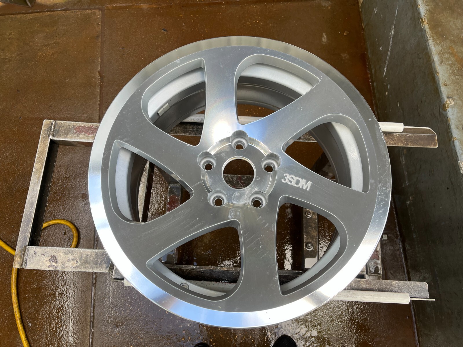3SDM 0.06 18x8.5 ET35 ORIGINAL Tuner Wheel Rim directional
