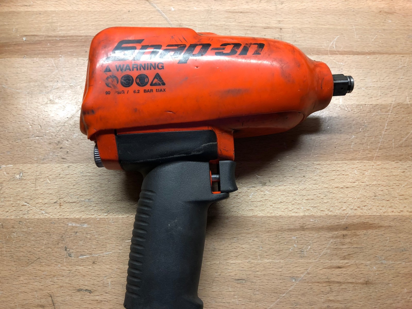 Snap On MG725 Heavy Duty Impact Wrench Magnesium Housing, Standard Anvil, 1/2