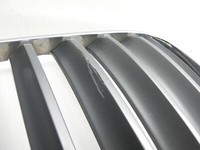 BMW X3 E83 06-10 Frontgrill Kühlergrill Rechts BMW X3 E83 06-10 04.07.2007 3414904 51133414904 gebraucht Vorschau 4