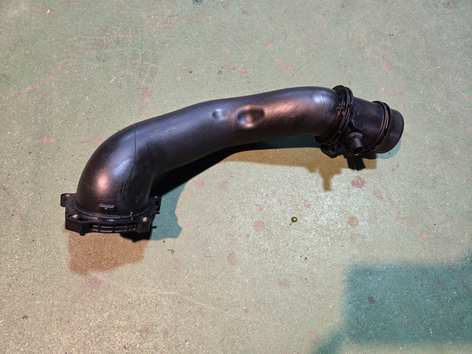 AIR INTAKE PIPE HOSE FOR MERCEDES SPRINTER B906 2.1 CDI A6510900242 GENUINE - Picture 1 of 8