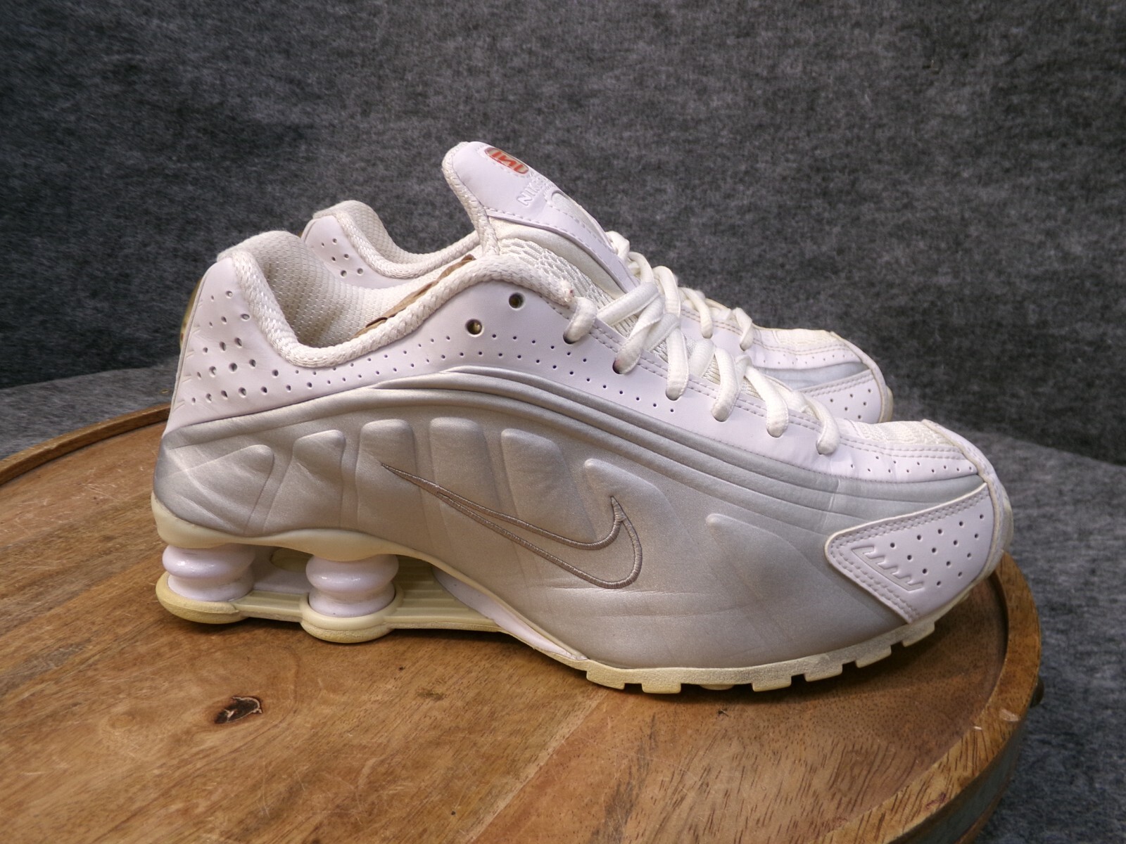 NIKE SHOX R4 ナイキ AR3565-101 $_57.JPG?set_id=880000500F