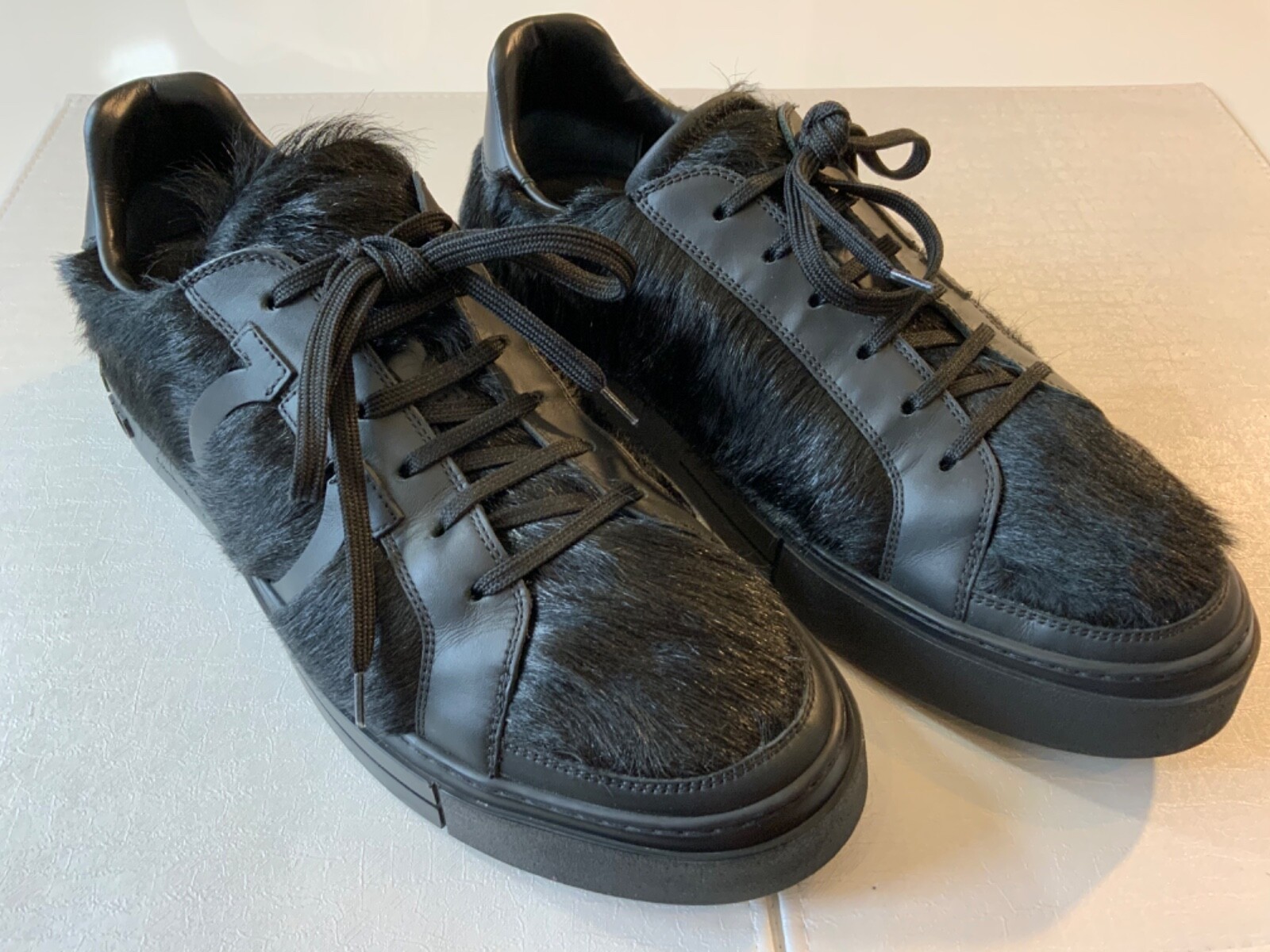 スニーカー Salvatore Ferragamo Black Leather Cosimina Sneakers Ferragamo Black Low Cut Sneakers Salvatore Ferragamo