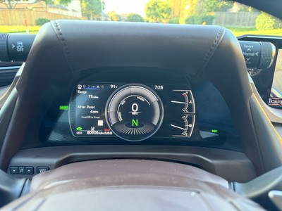 image 11 of interior