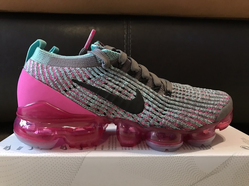 Nike Air VaporMax Flyknit 3 GUNSMOKELASER FUCHSIA