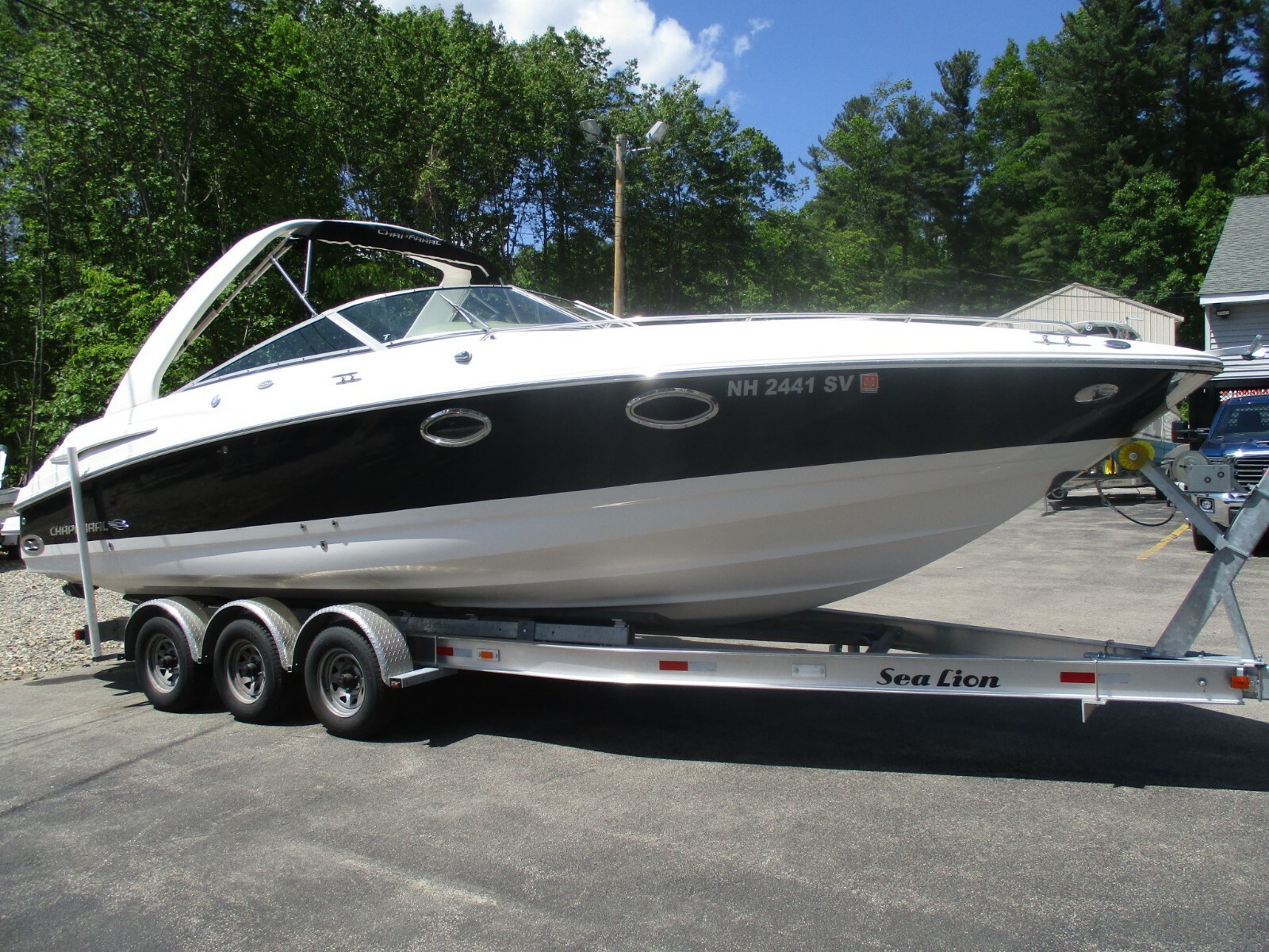 NO RESERVE 2004 chaparrel 285 SSI twin Mercursier 5.0 MPI new tri axle trailer