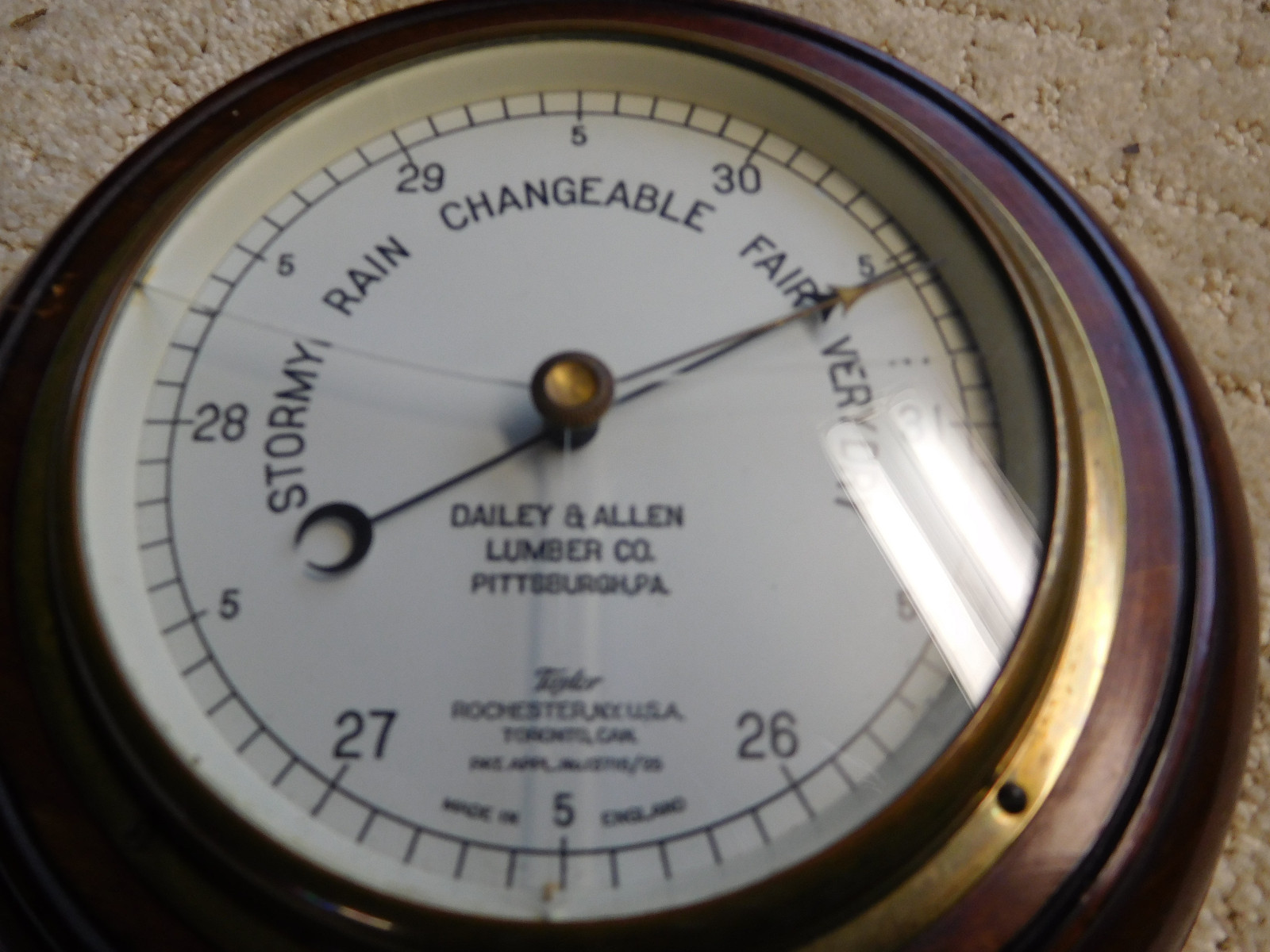 Old Advertizing Barometer