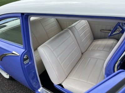 image 8 of interior