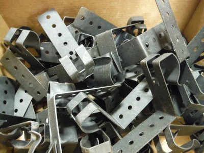 Thomas and Betts offset conduit to stud clip (SSF-SS 1/2 3/4D)