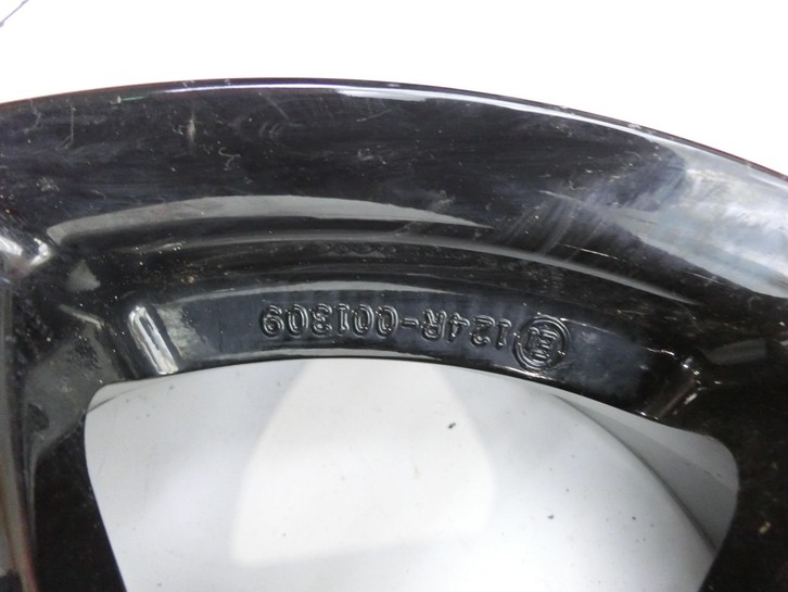 Hyundai I 30 GD 15-17 1 x Felge Aluminiumfelge 16 Zoll 5X114.3 Hyundai I 30 GD 15-17 30.10.2015 KBA51643 gebraucht Vorschau 3