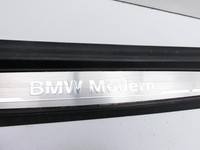 BMW F30 3er 316i 12-15 Lim Einstiegsleiste Links Vorne BMW F30 3er 316i 12-15 09.10.2013 7289217 51477289217 gebraucht Vorschau 2
