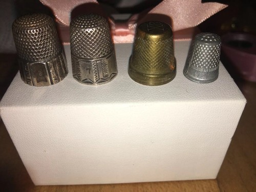 vintage thimbles Lot 4pcs