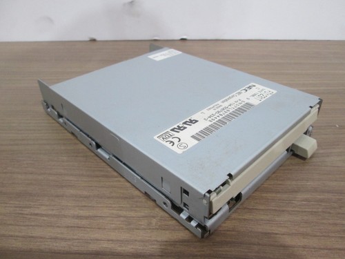 (未使用･未開封品)NEC FD1231 - ディスクドライブ - ブラック - フロッピーディスク (1.44 MB) - フロッピー - 内部 - 3.5インチ Amazon.com: NEC FD1231 - Disk drive - Black - floppy disk